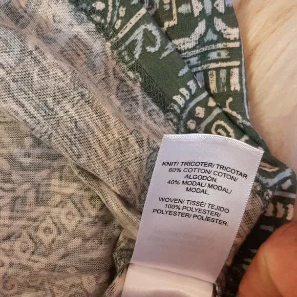 Lucky Brand Green/White/Blue Geometric Print Top, Large, NWT - Picture 10 of 12